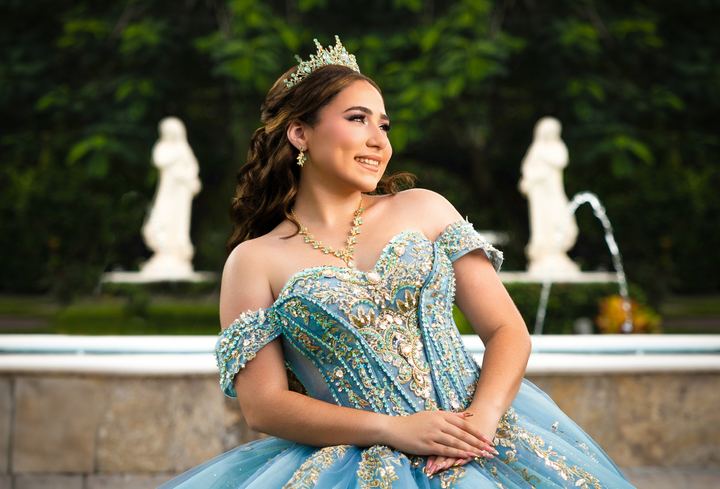 Quincea&ntilde;era photoshoot &mdash; aqua beaded gown statue fountain at Villa Toscana Miami, Miami Visions Photography