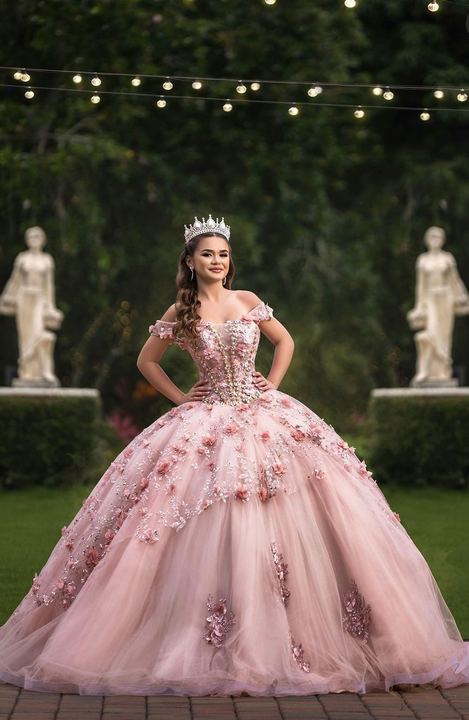 Quincea&ntilde;era photoshoot &mdash; pink floral ball gown statues at Villa Toscana Miami, Miami Visions Photography