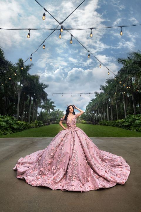 Quincea&ntilde;era photoshoot &mdash; pink floral gown palm avenue lights at Villa Turqueza, Miami Visions Photography