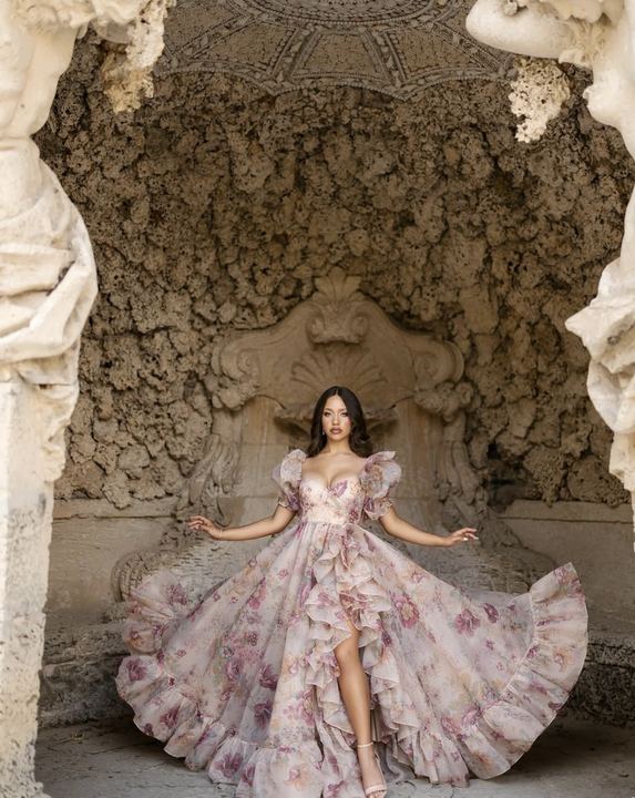 Quincea&ntilde;era photoshoot &mdash; floral gown stone grotto at Vizcaya Museum & Gardens, Miami Visions Photography