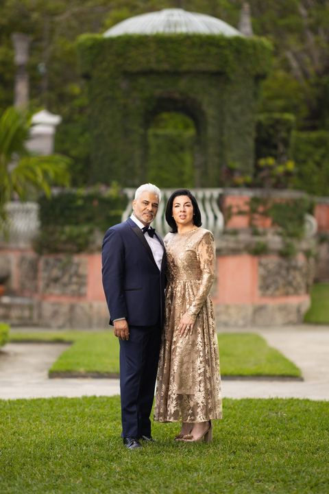 Formal couple portrait in Vizcaya gardens, Miami Visions Photography
